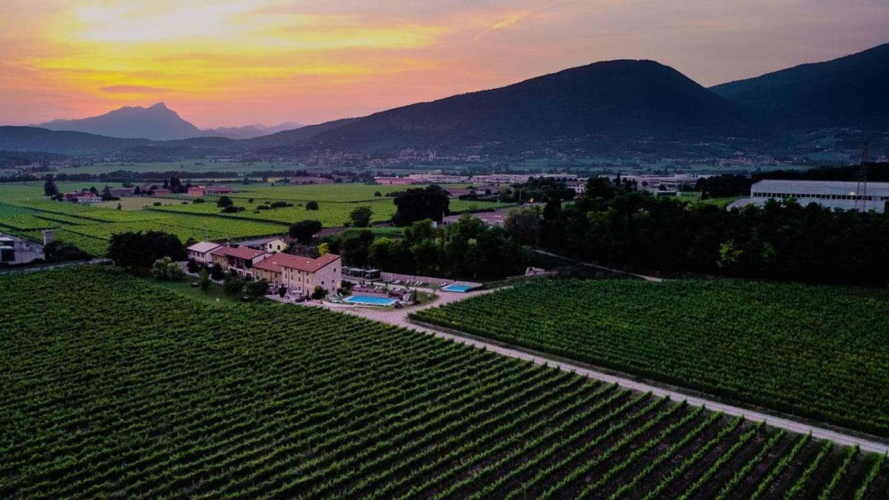 Agriturismo Corte Patrizia Caprino Veronese Zewnętrze zdjęcie