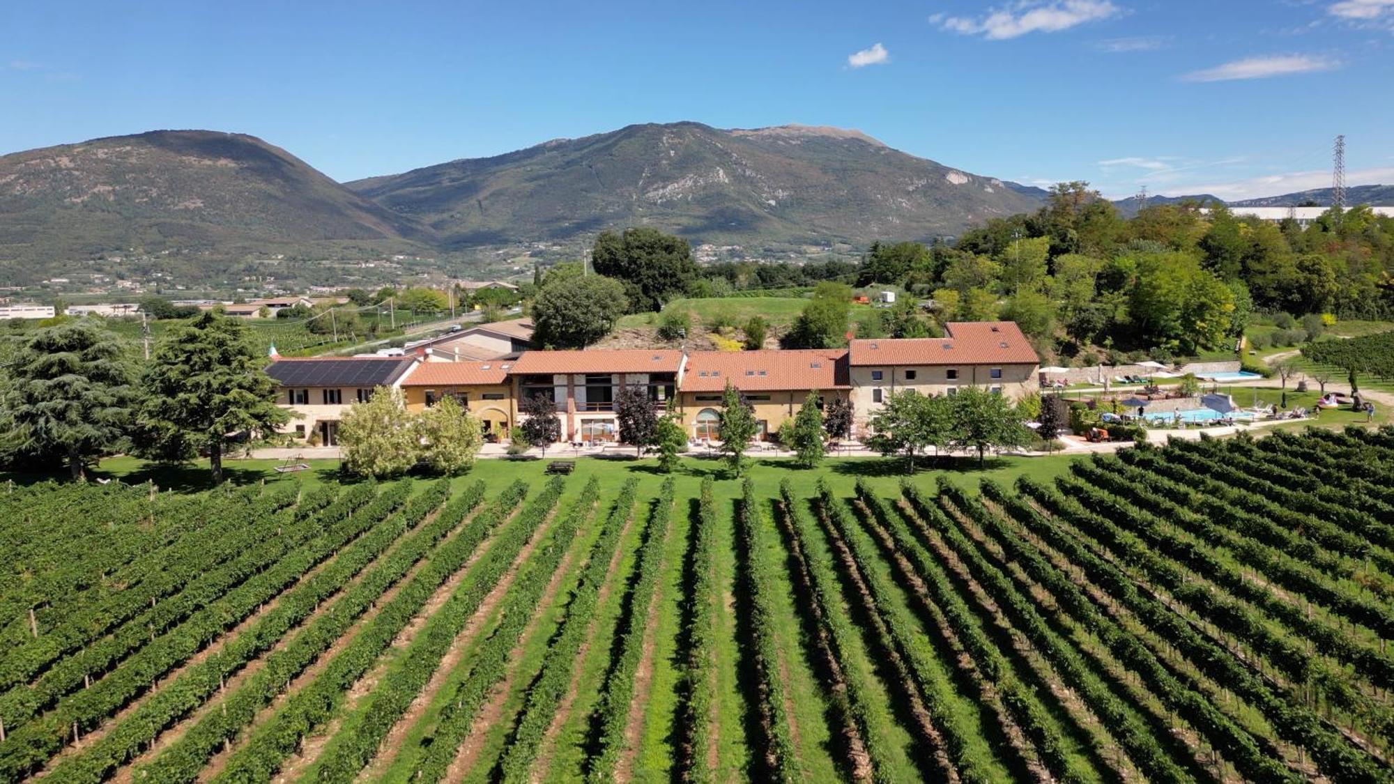 Agriturismo Corte Patrizia Caprino Veronese Zewnętrze zdjęcie