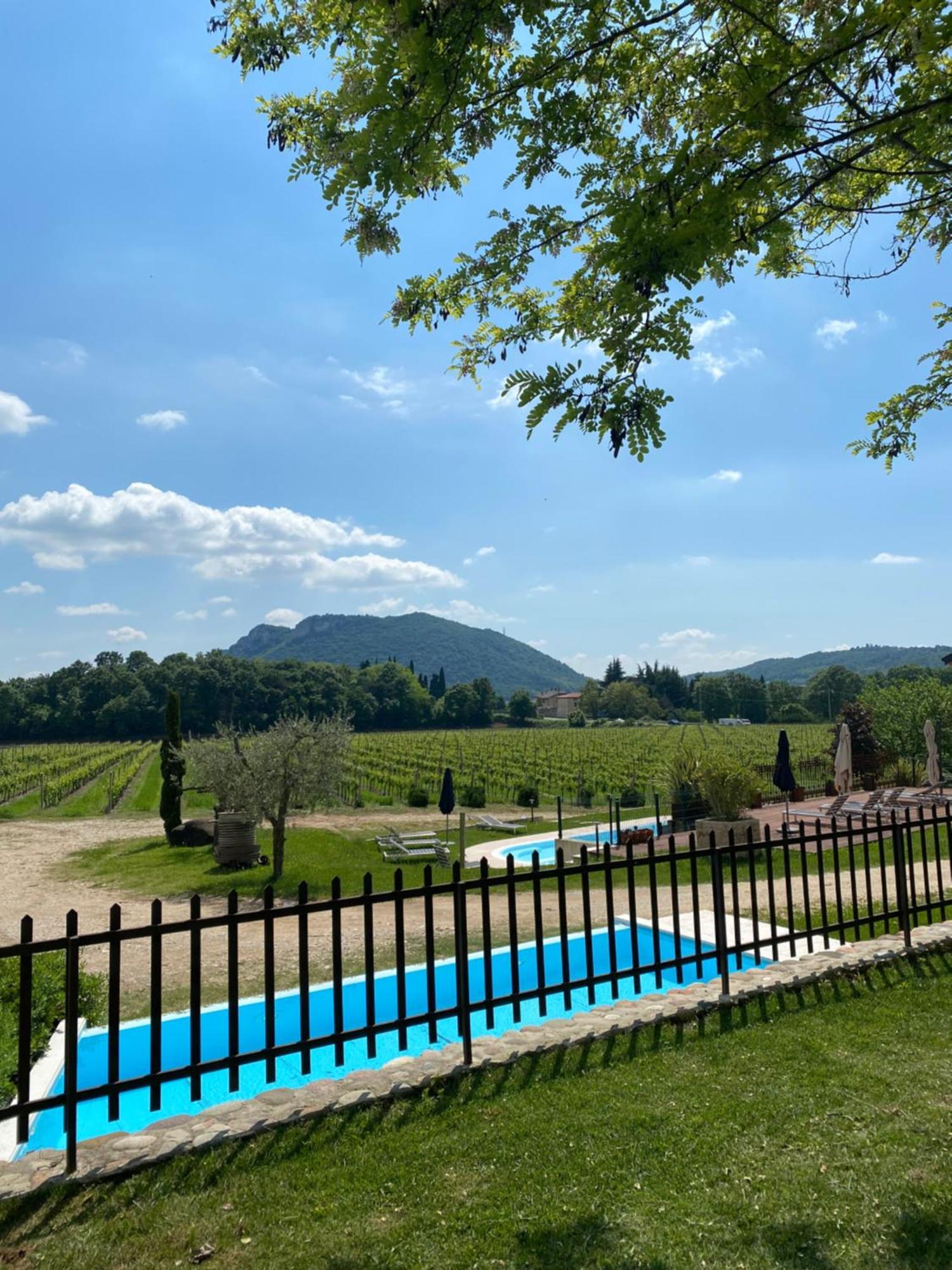 Agriturismo Corte Patrizia Caprino Veronese Zewnętrze zdjęcie