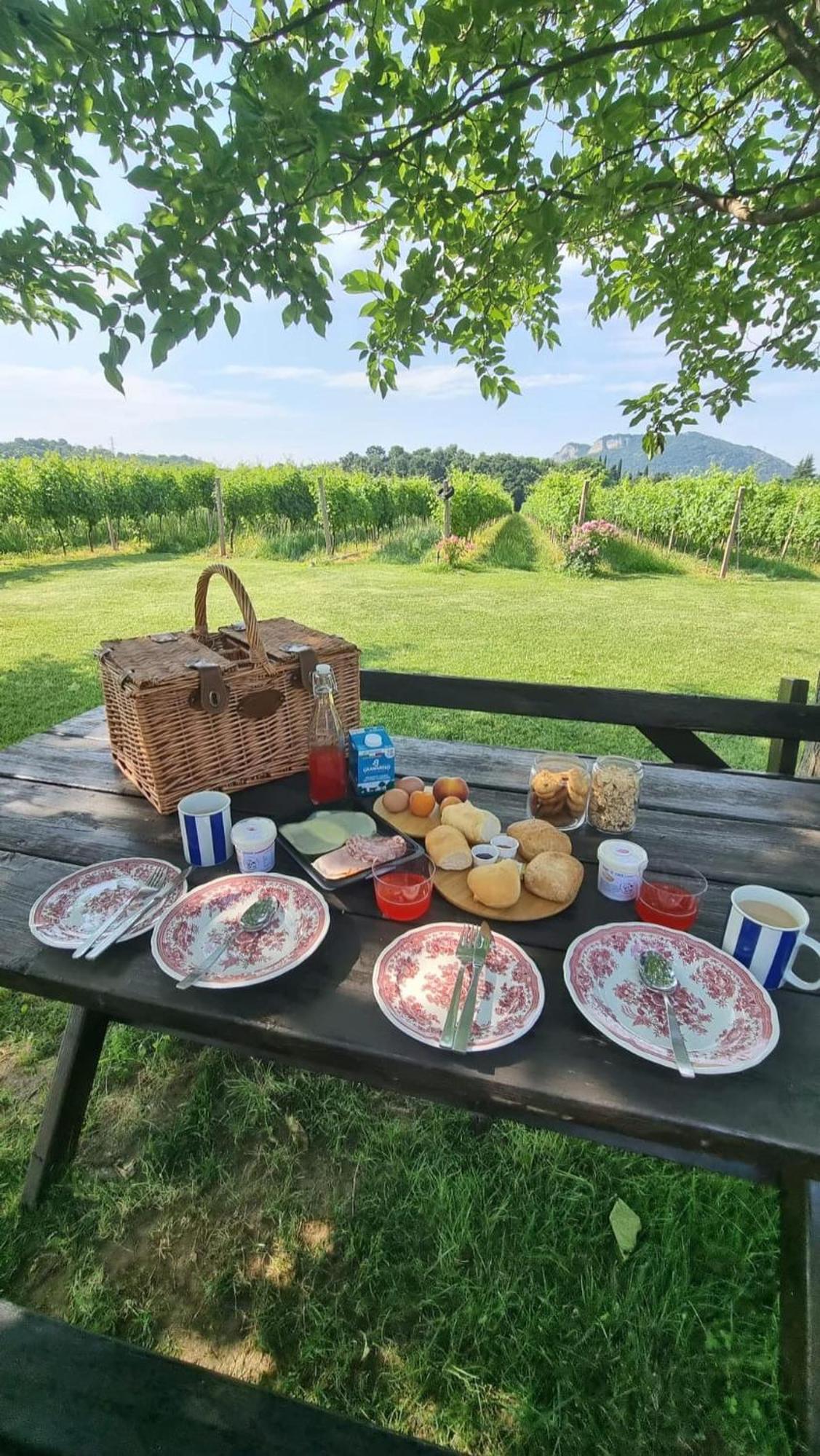 Agriturismo Corte Patrizia Caprino Veronese Zewnętrze zdjęcie