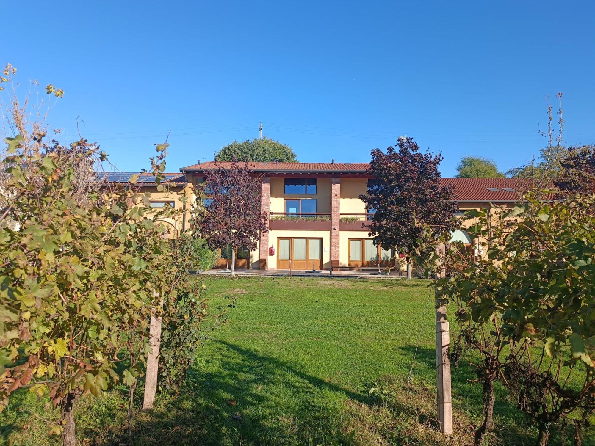 Agriturismo Corte Patrizia Caprino Veronese Zewnętrze zdjęcie